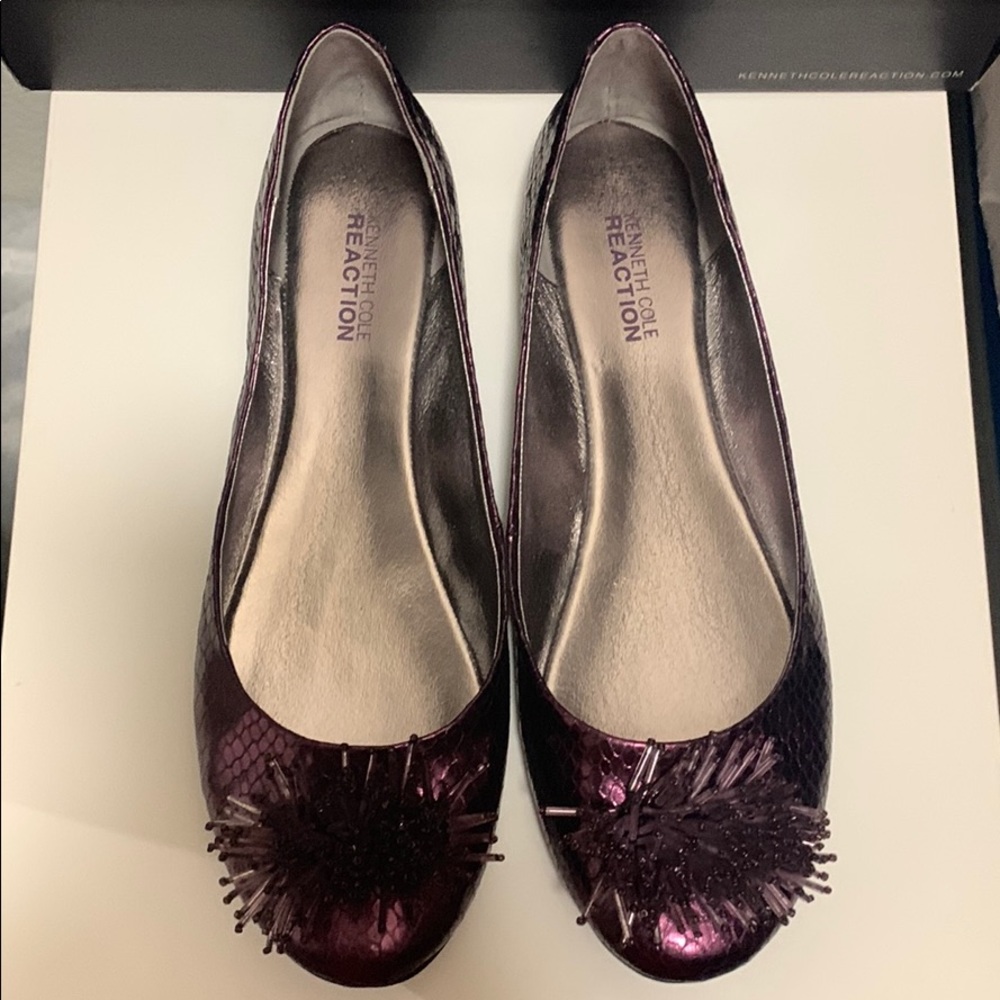 Kenneth Cole Flats